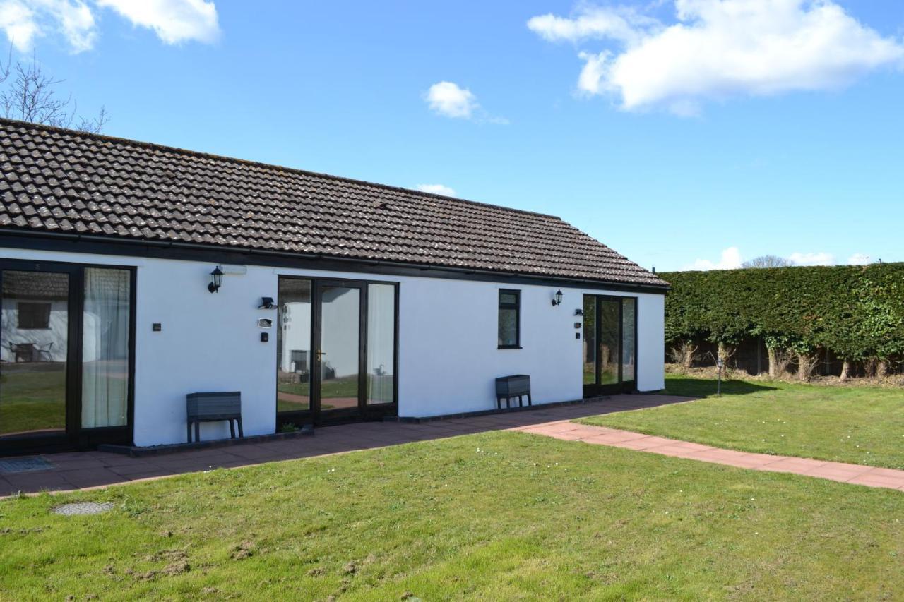 Number 4 - Lytton Tree Lodge, Reydon, Southwold Экстерьер фото